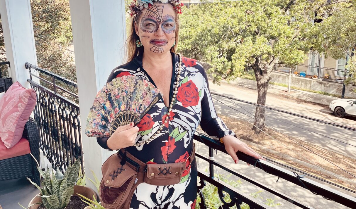 New Orleans:  Halloween & Day of the Dead Housesitting in the Garden District
