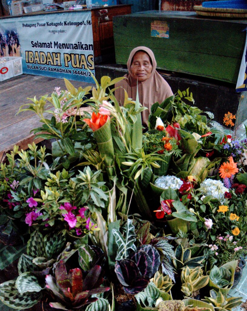 Kotagede traditional market Yogyakarta women vendors