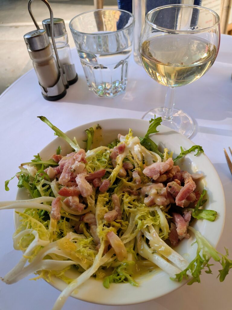 Lyonnaise salad bouchon Lyon France