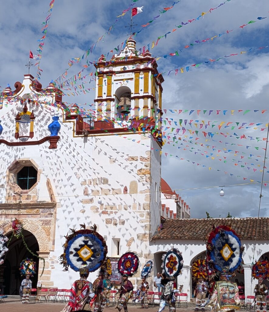 Teotitlan del Valle Fiesta Patronal plaza Oaxaca