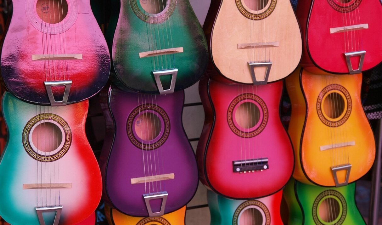 Lake Chapala Live Music & Weekly Events Guide for October 22-28